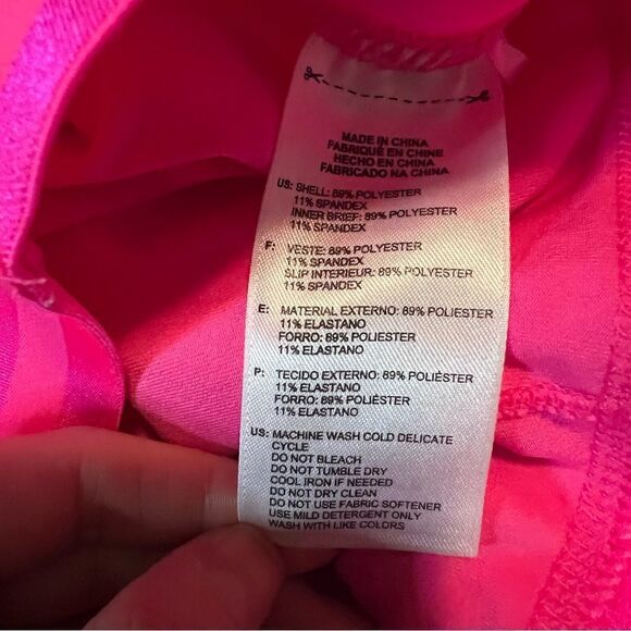 Adidas bright pink skort. Size small‎ - Picture 11 of 12